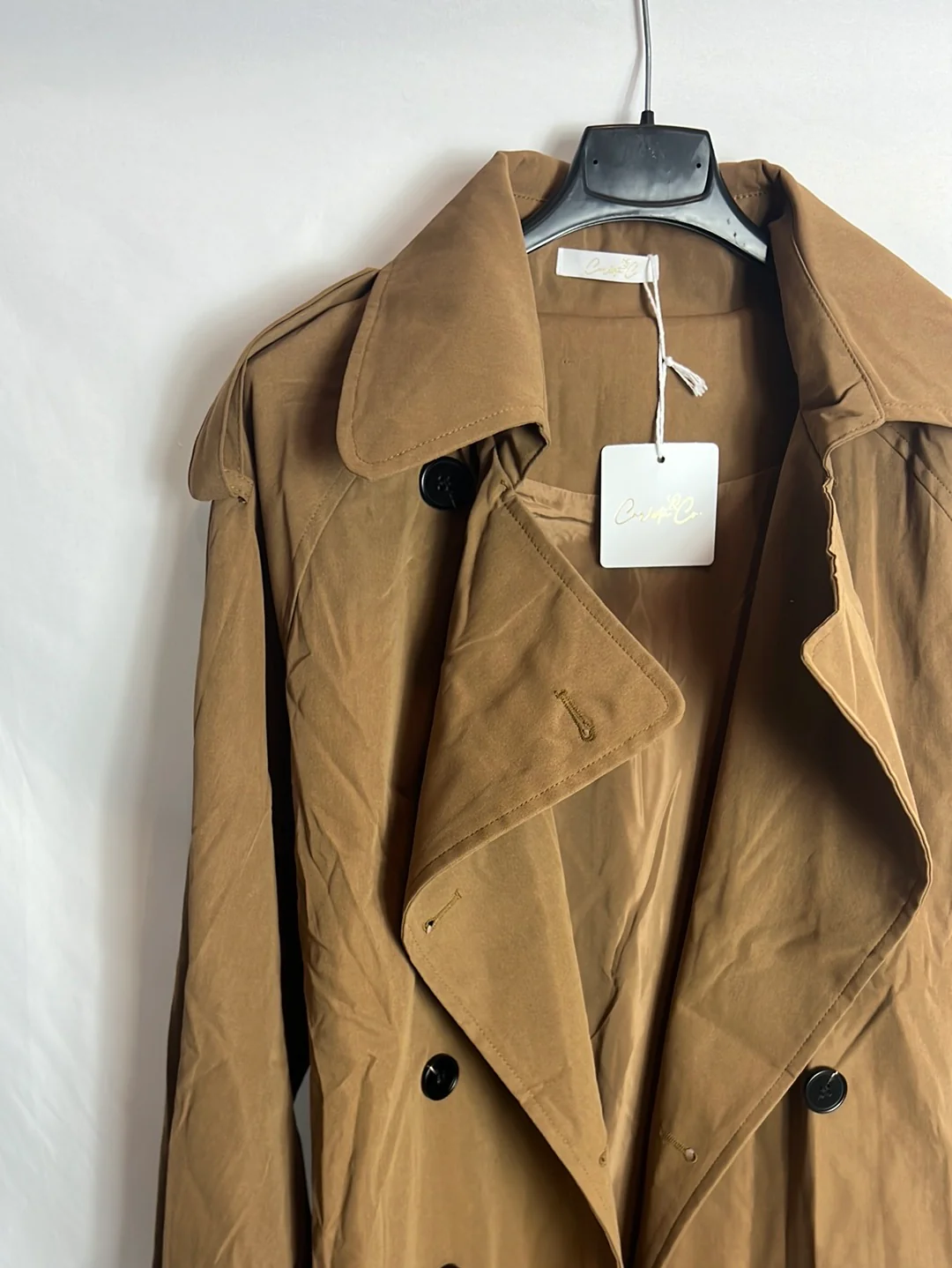 CARLOTA & CO. Gabardina marrón. TU (M/L) - Imagen 2